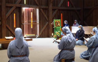 La sinodalidad: fruto de la oración La sinodalidad: fruto de la oración