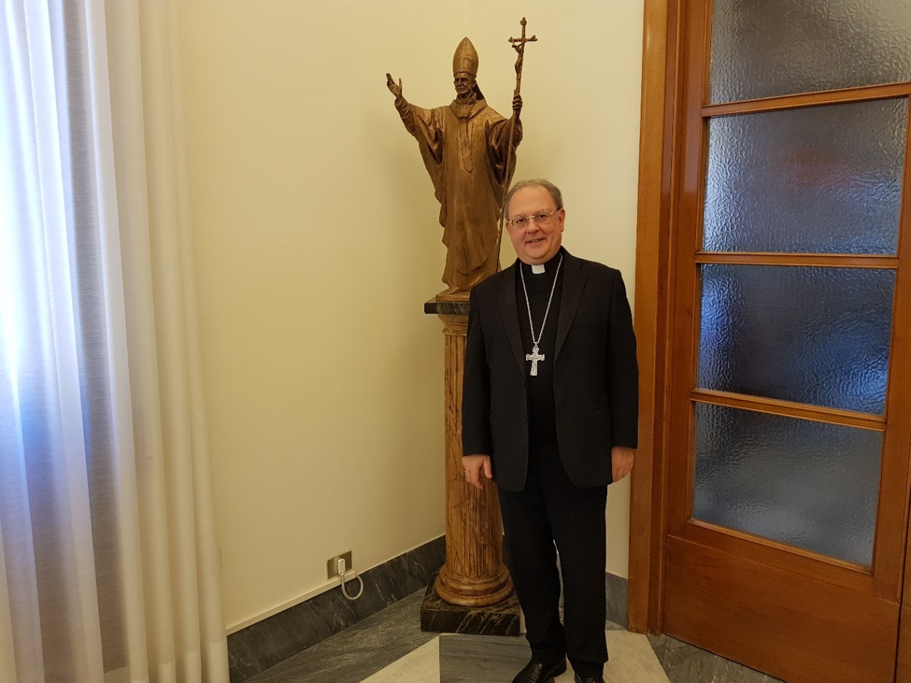 Mgr Fabio Fabene. Sous-secrétaire du Synode des évêques