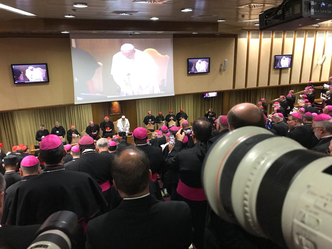 paricipants de synode
